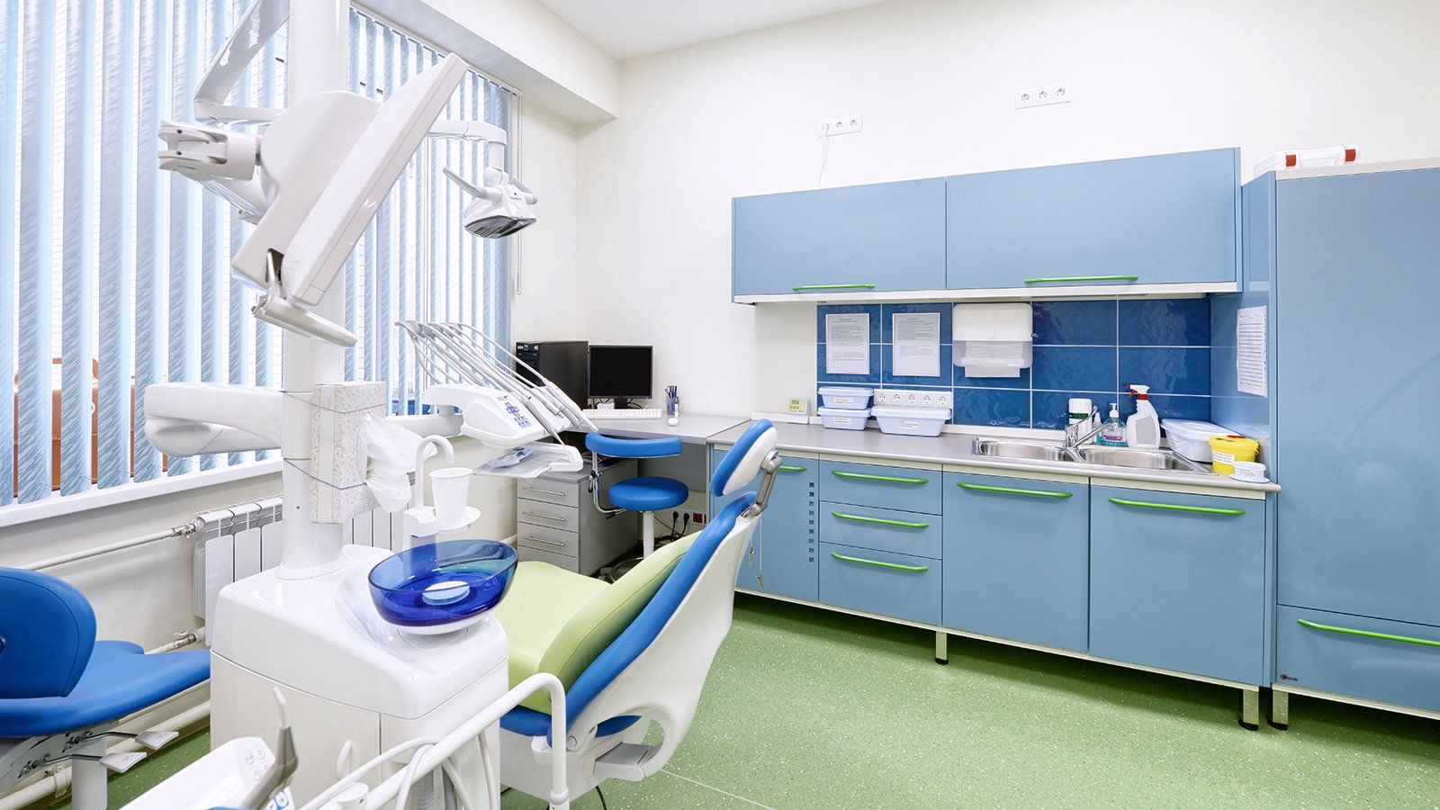 Центр стоматологии и имплантологии в Троицке