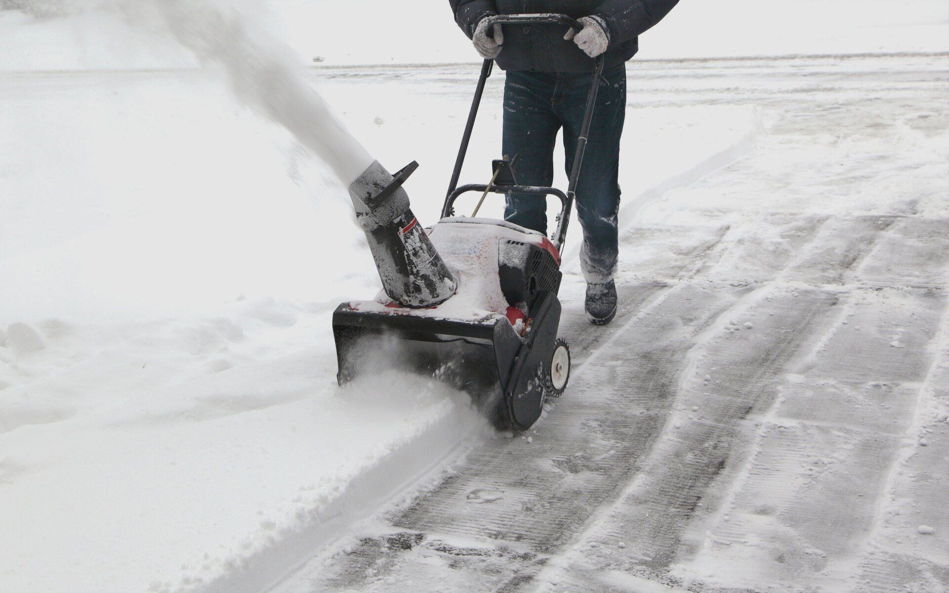 Learn More About Snow Plowing and Snow Blower snow plowing