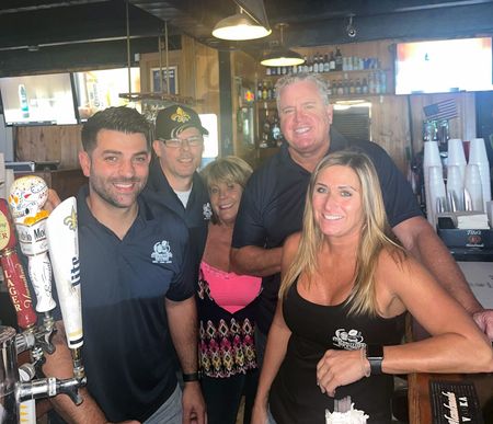 Stepbrothers Bar & Grill