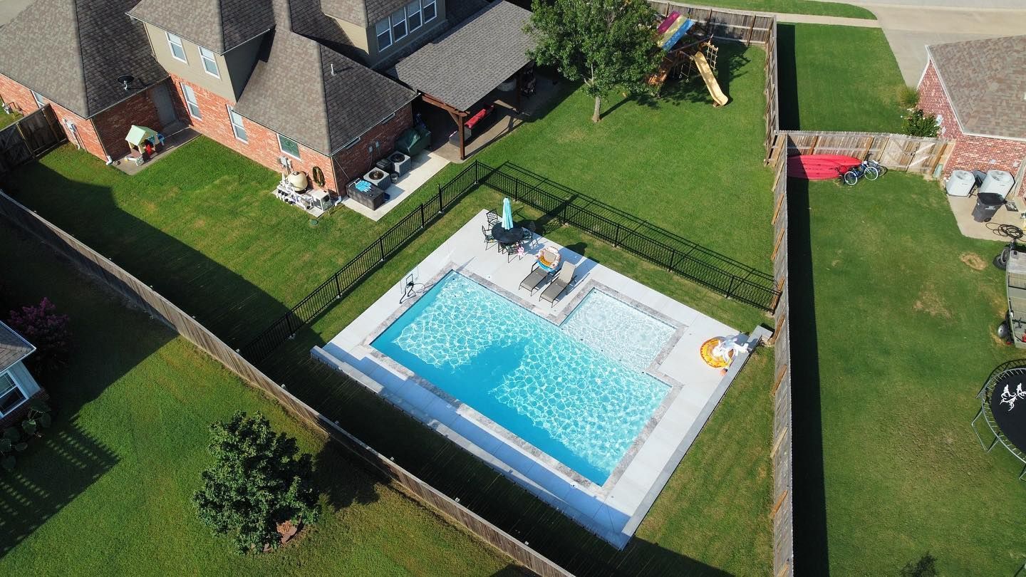 Swimming Pool Service