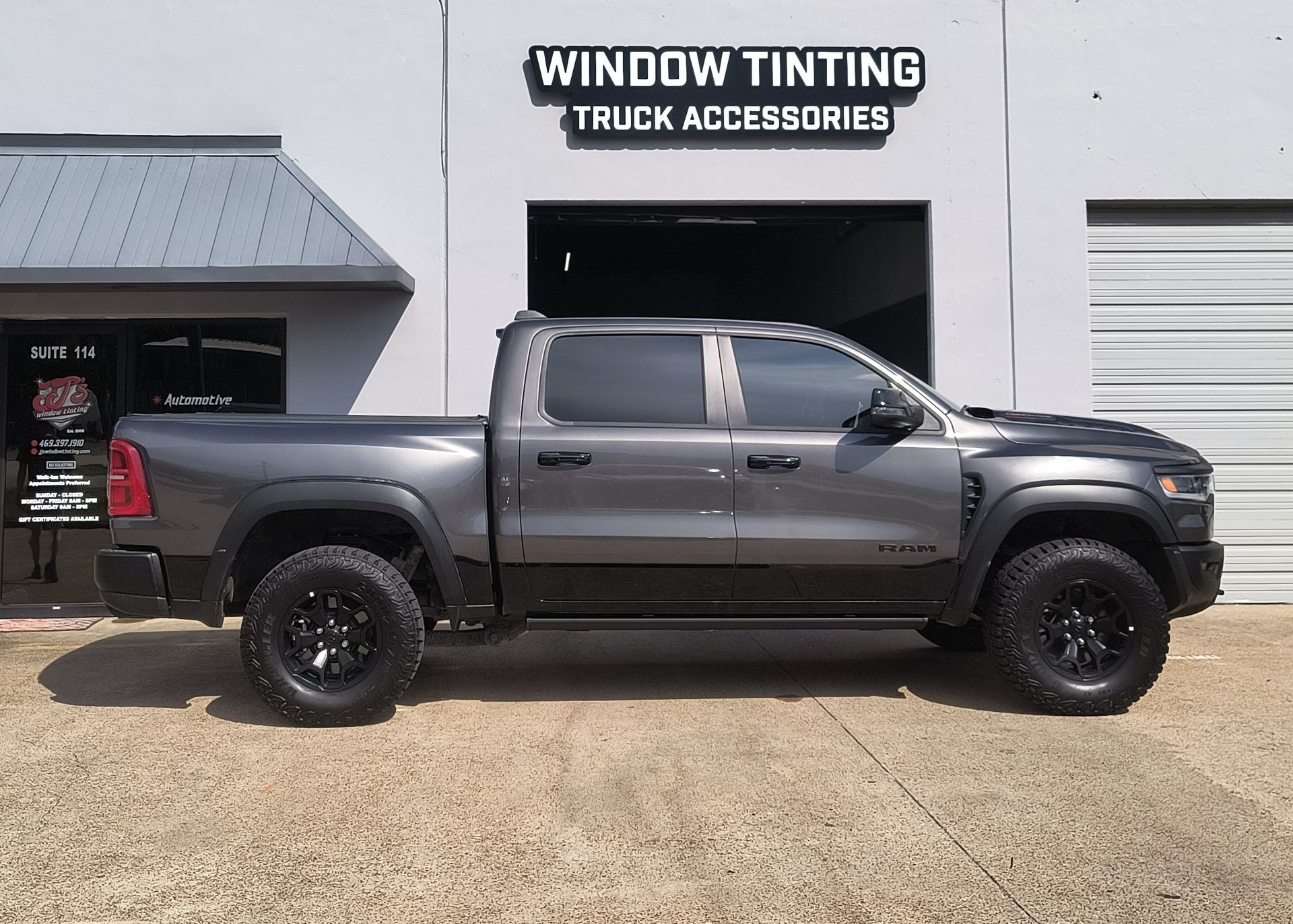 Auto window tinting