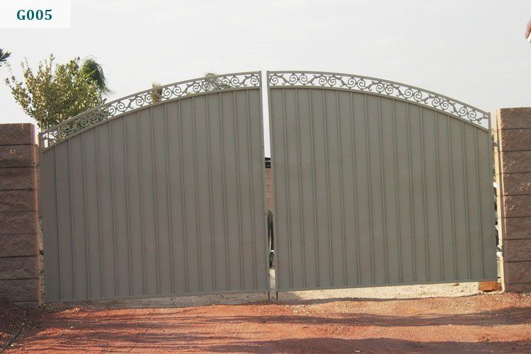 Drive-through gate