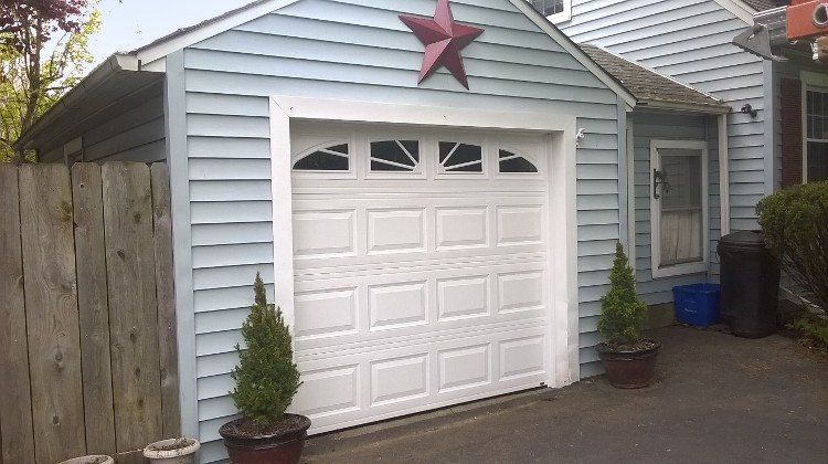 Residential garage door