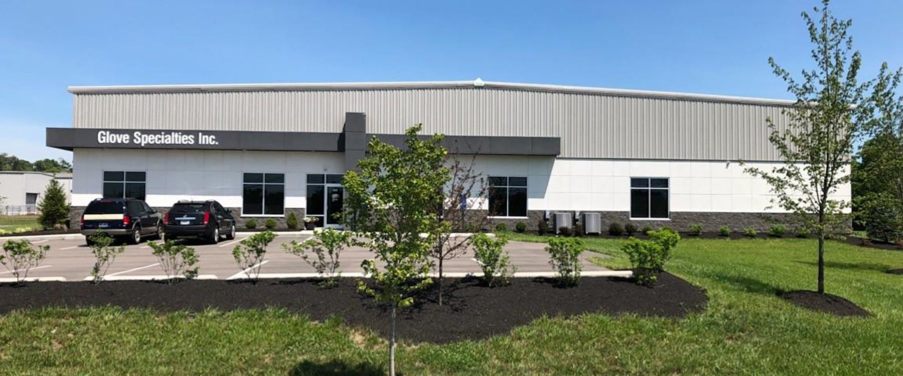 Building with the sign 