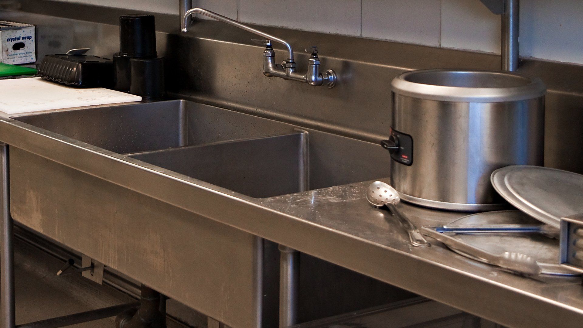 Restaurant drain cleaning