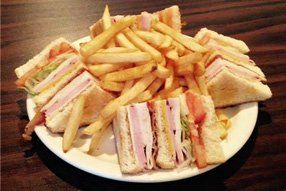 Fries-with-Clubhouse-sandwiches
