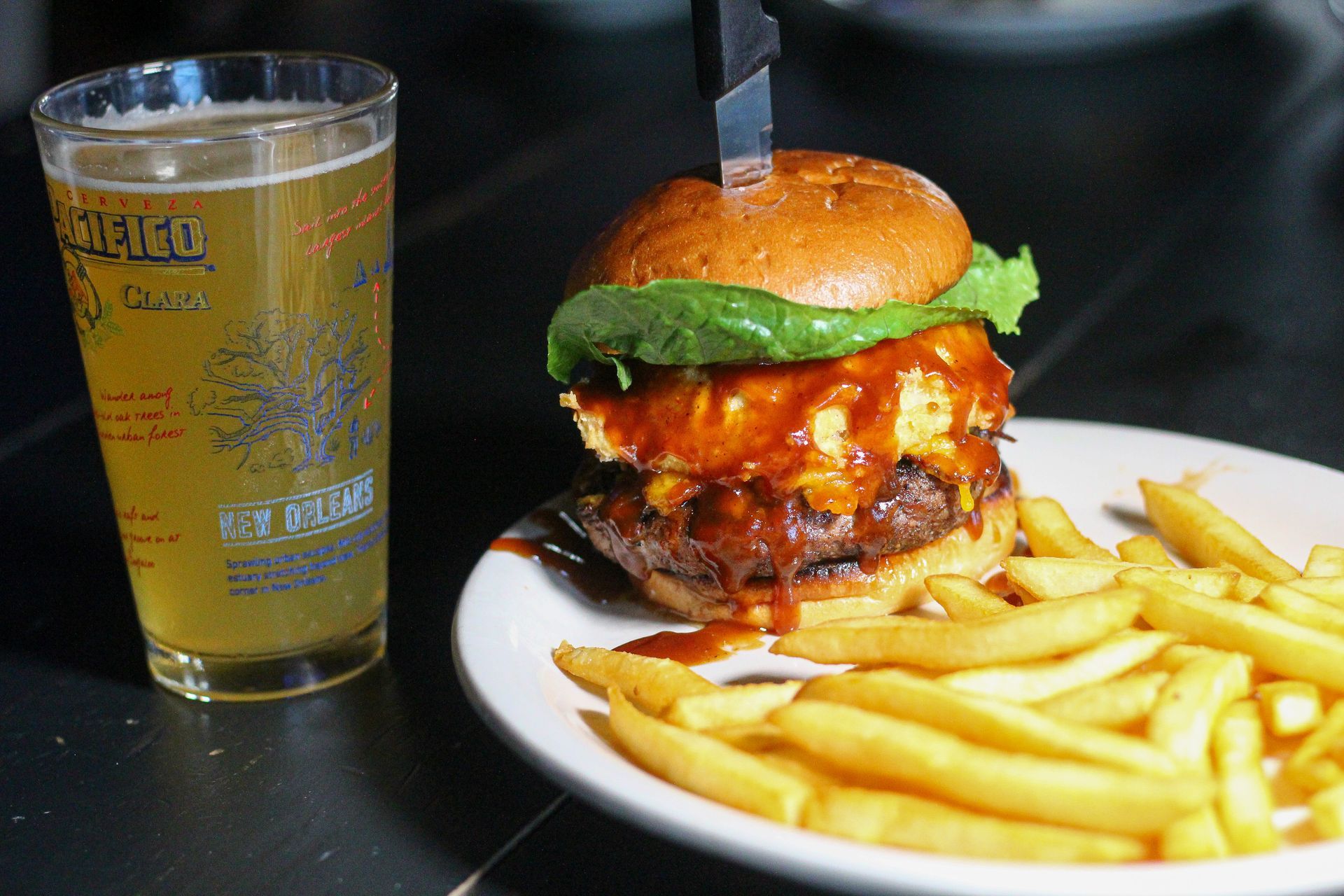 Hamburger Platter with Beer
