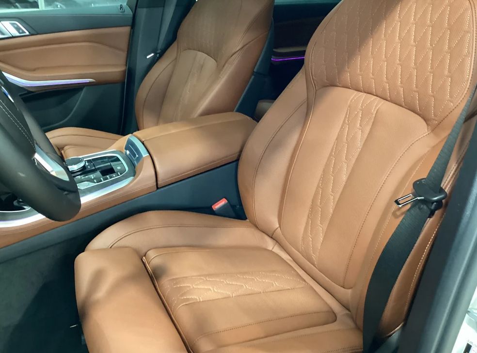 Car detailing service