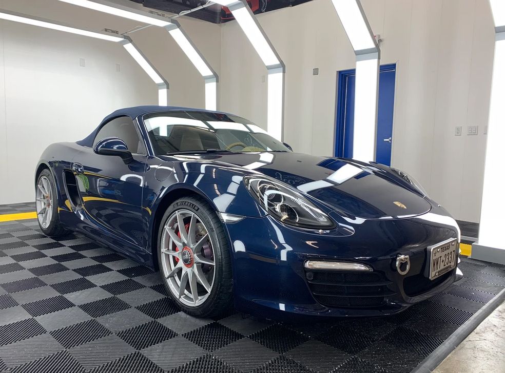 Car detailing service