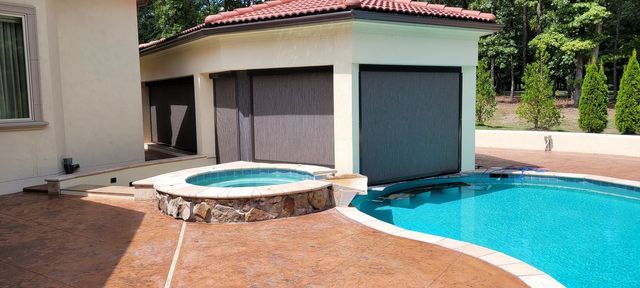 solar shades Screens