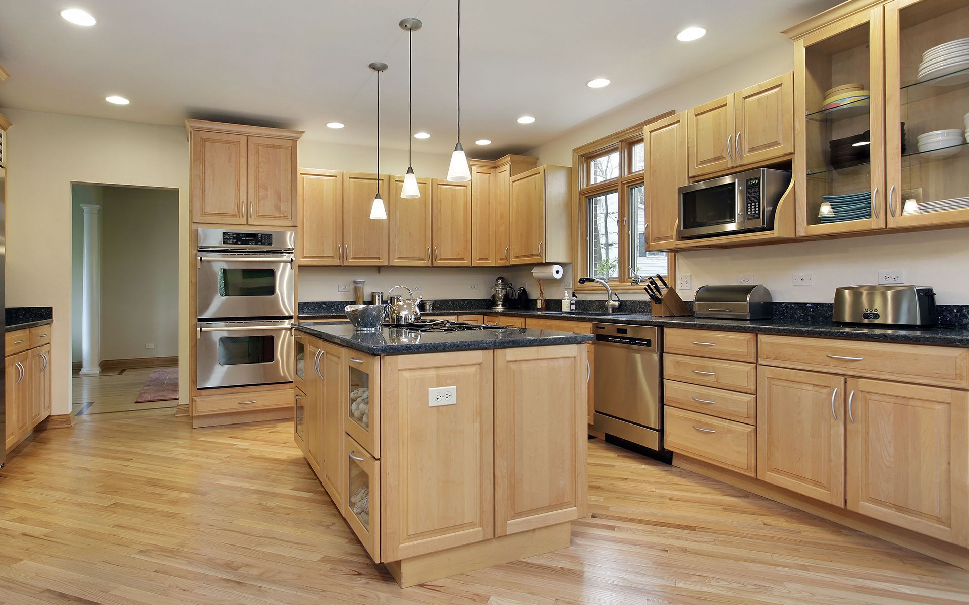 Traditional Kitchen Remodel by MMR Contracting, LLC. project photo