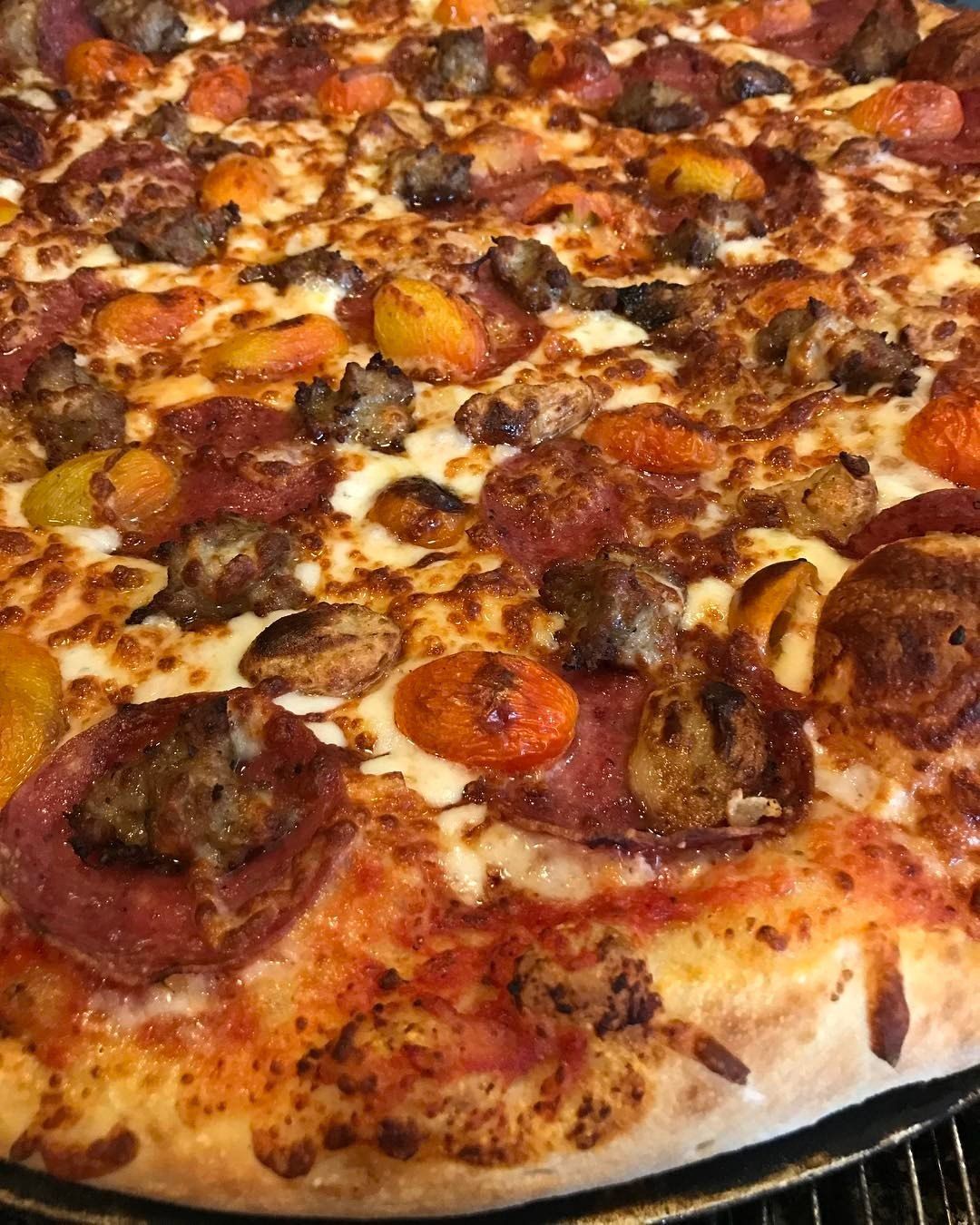 Mad Pizza Photo Gallery Seattle, WA