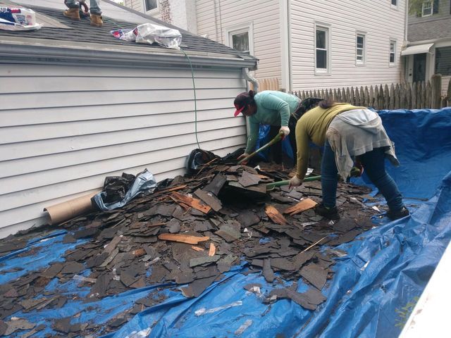 women's removing waste removing