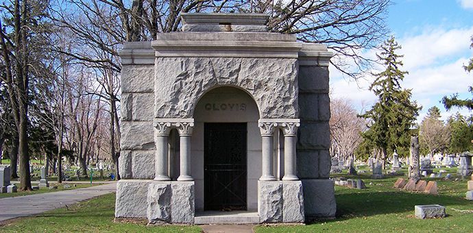 Mausoleum design and carving