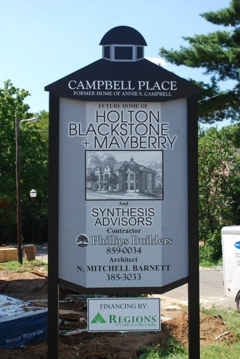 A sign for holton blackstone mayberry synthesis advisors