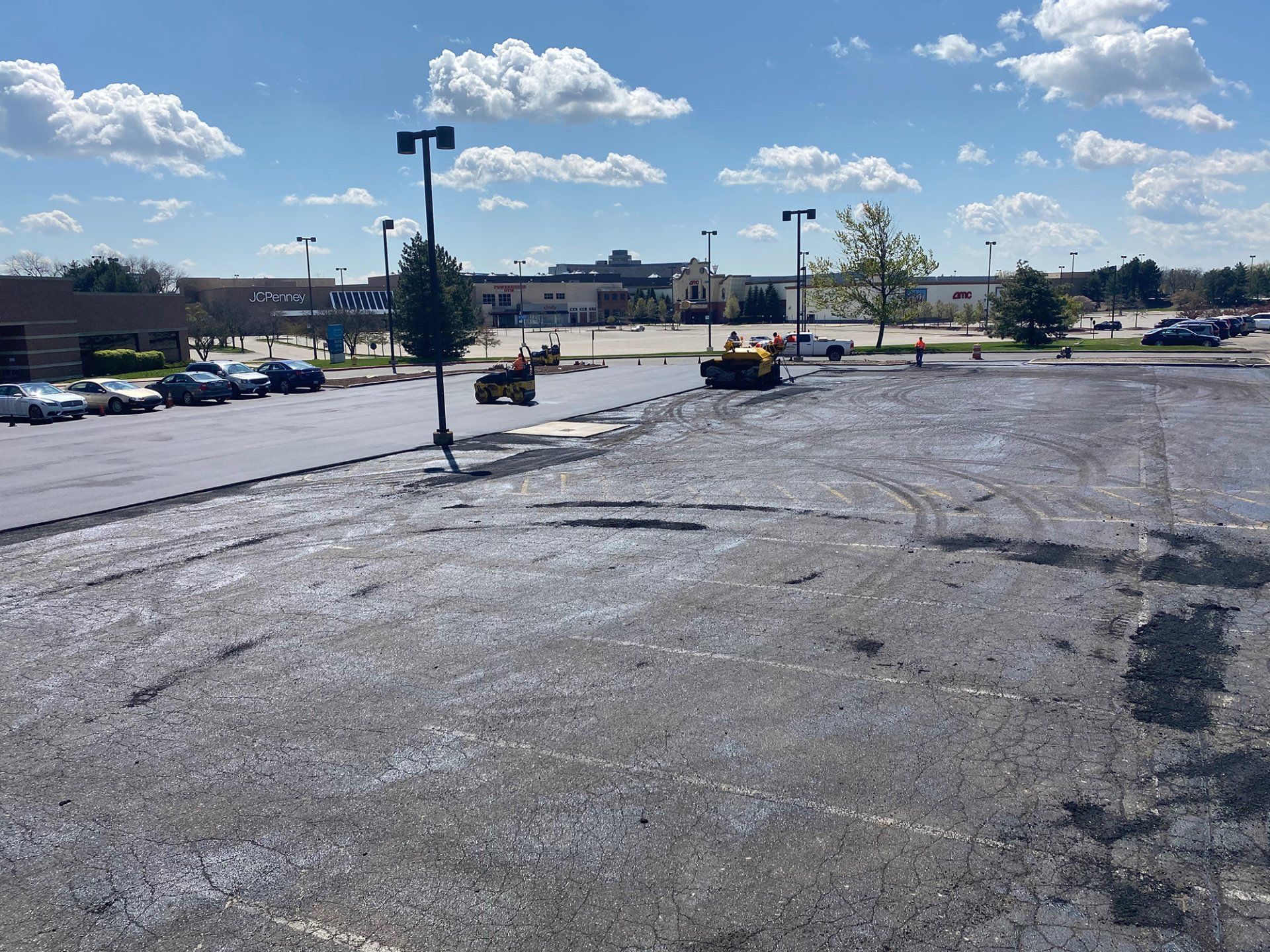 Asphalt Paving Service