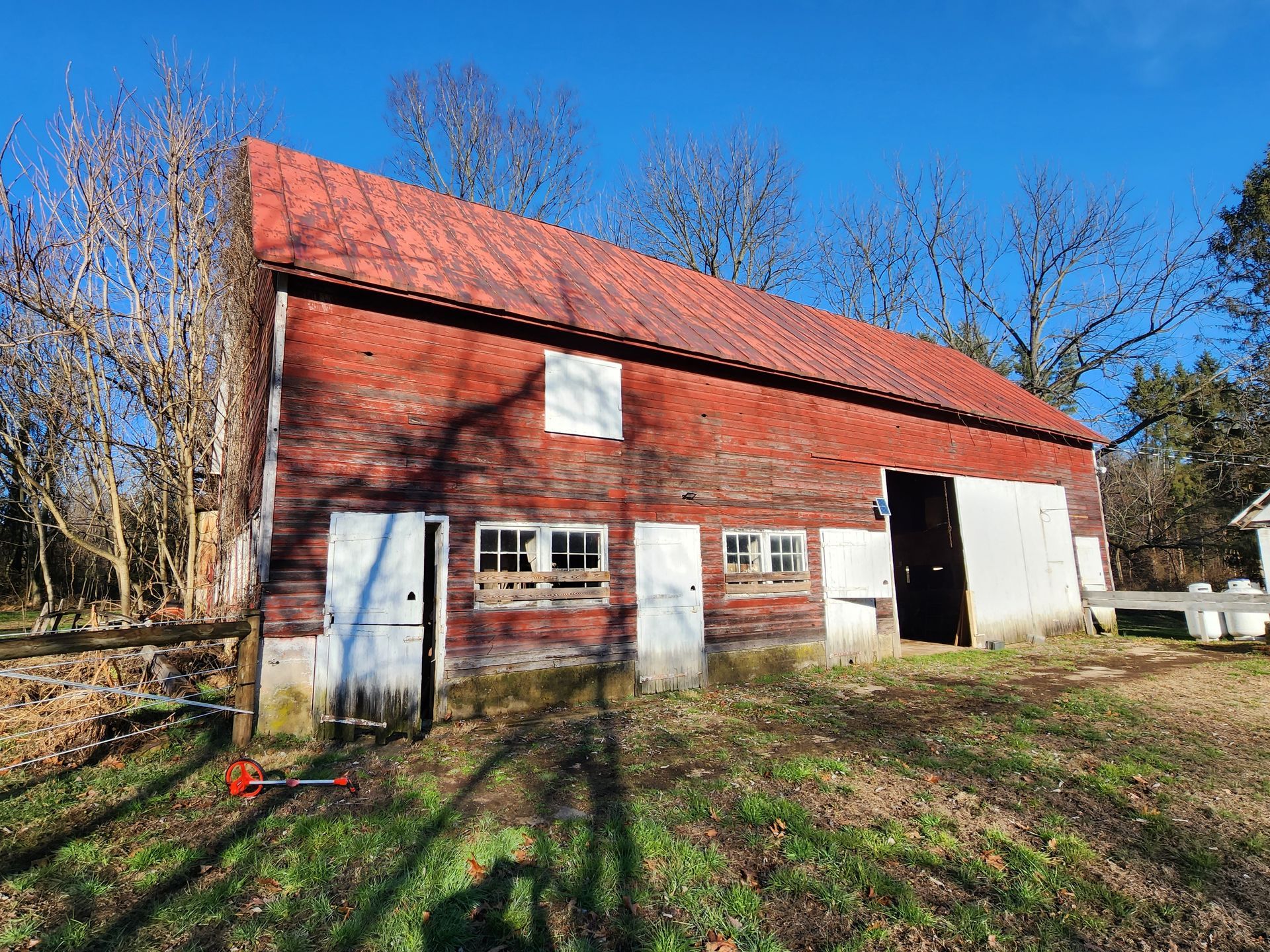 Barn remodeling before photo
