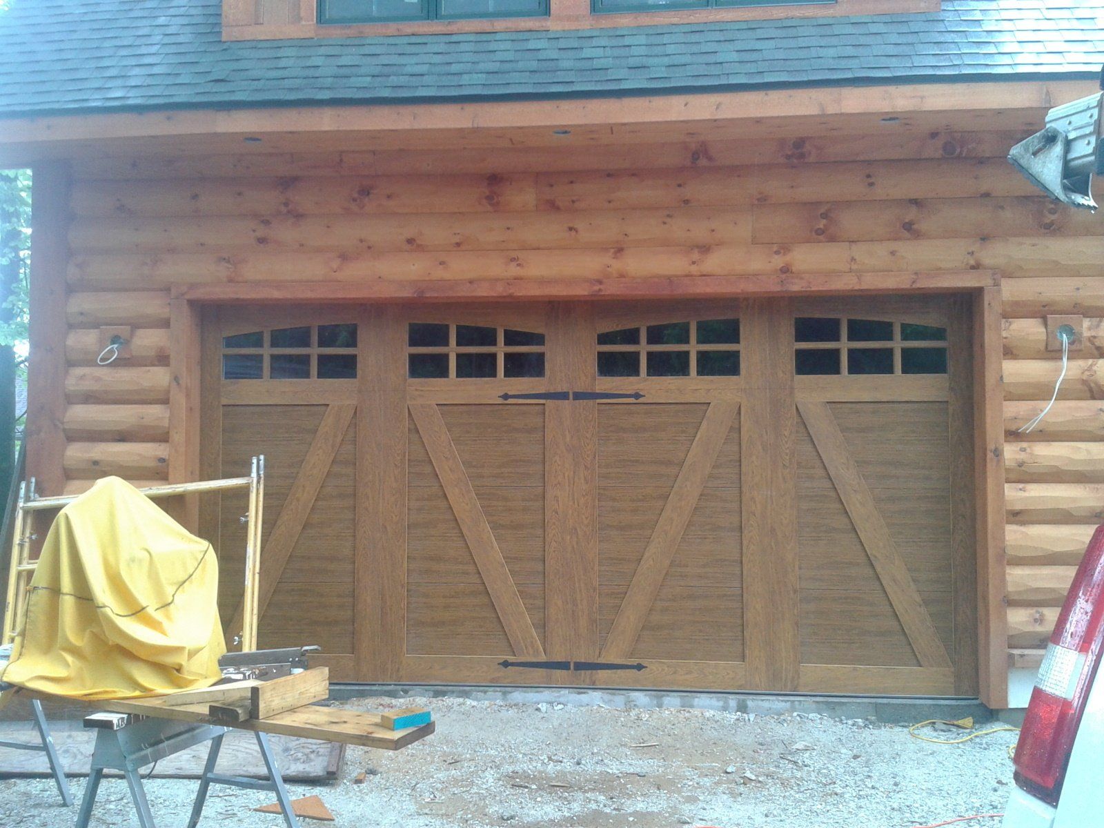House with a garage