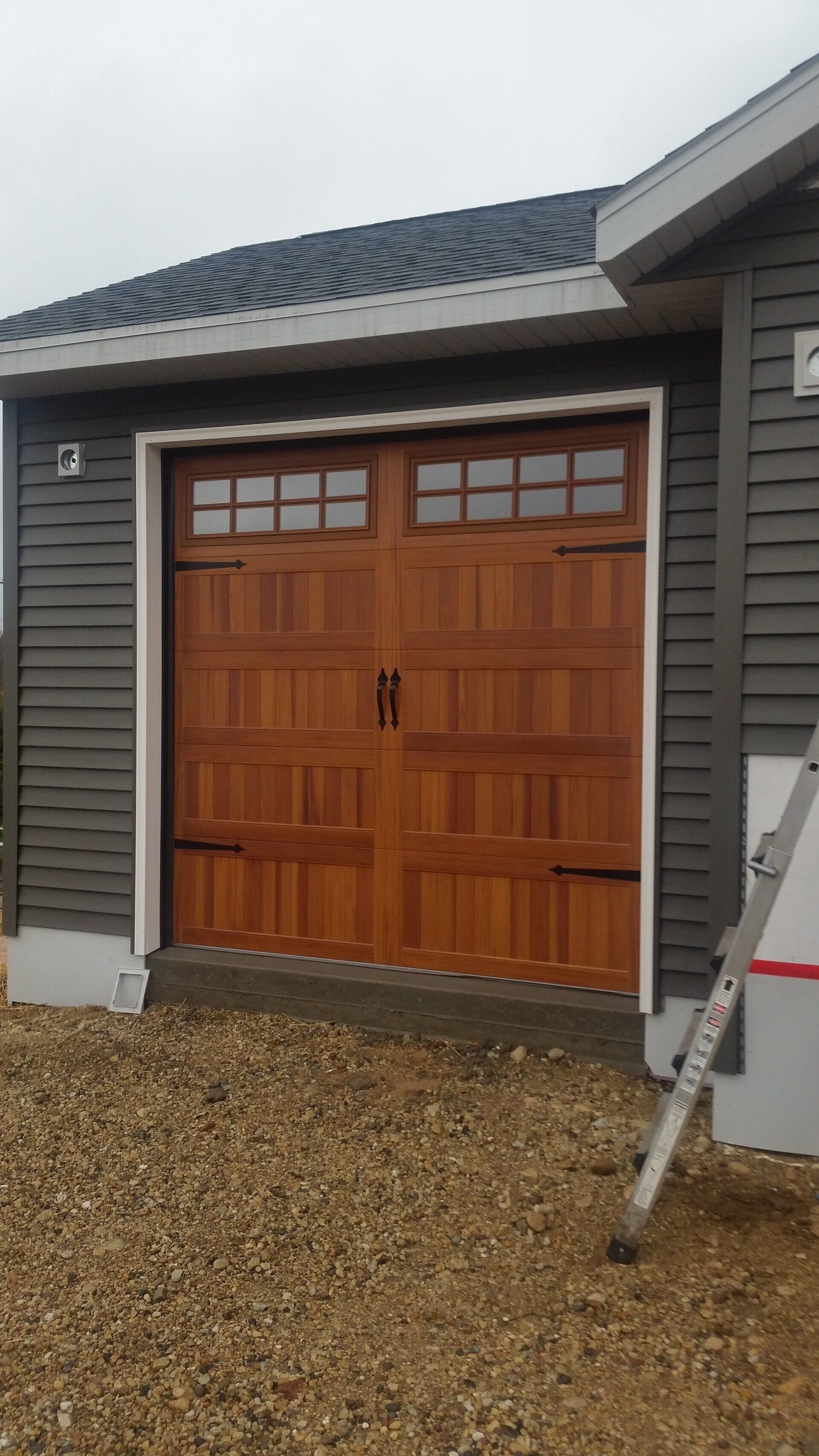 House with a garage