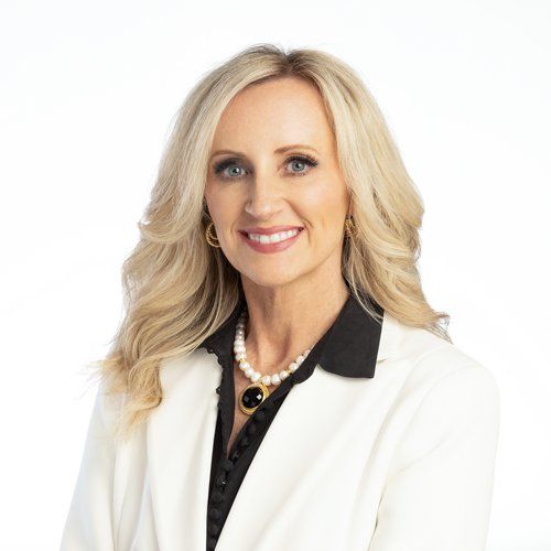 Lacee Hall