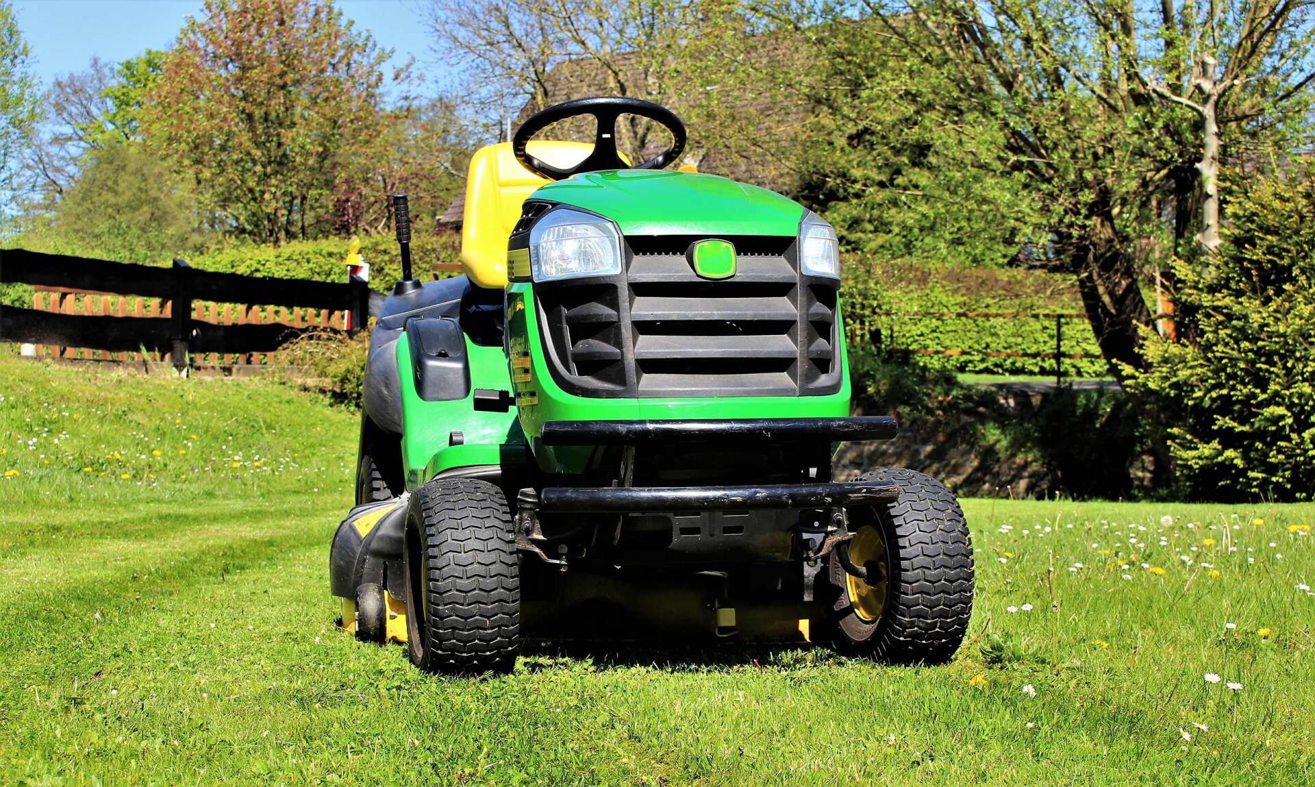 Johndeerestore lawn mowers hot sale