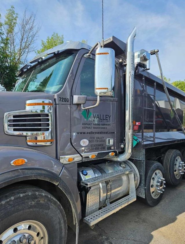 About Valley Sealcoat Inc. | Appleton, WI Asphalt Services