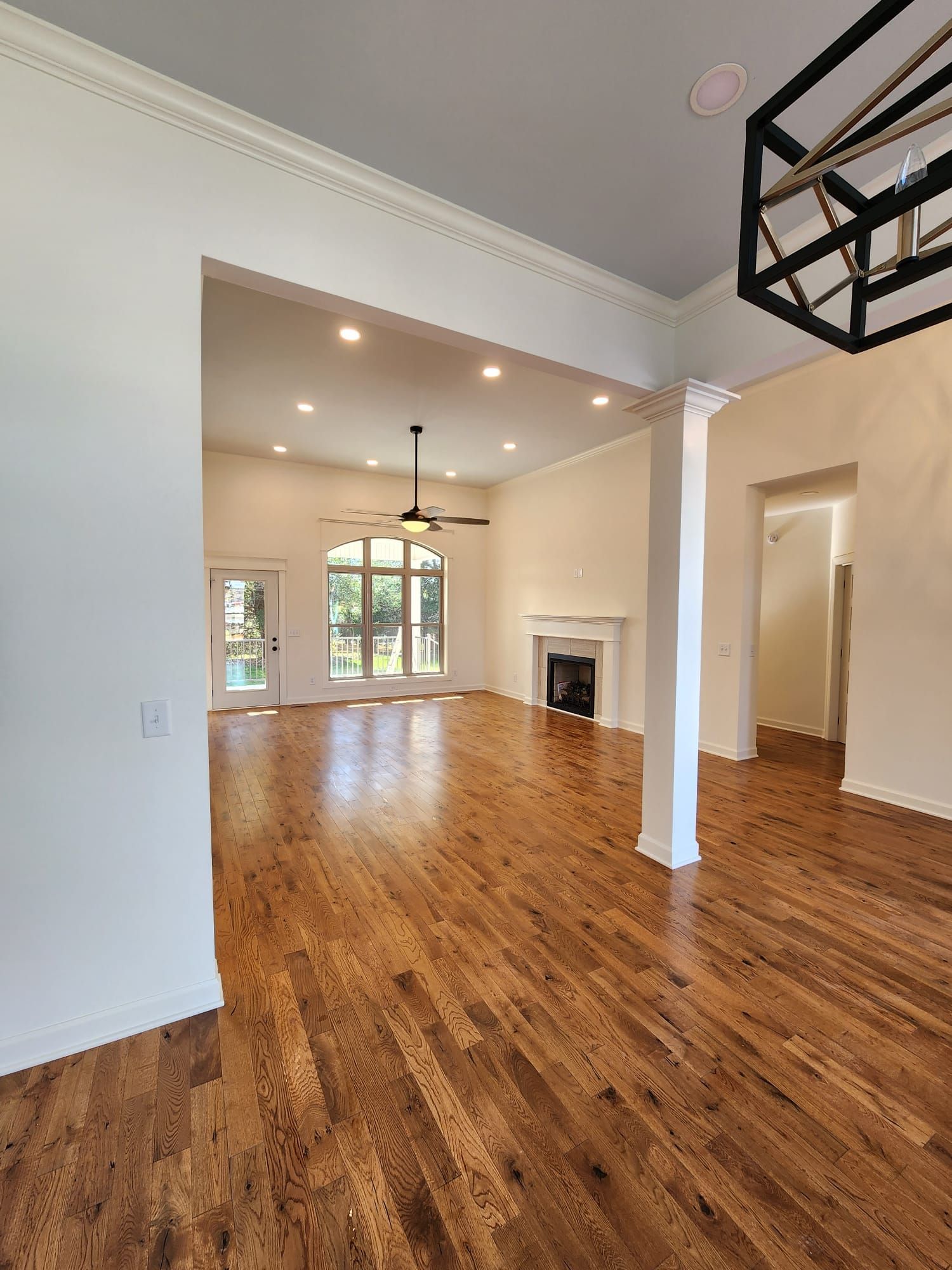 Custom home building and remodeling services