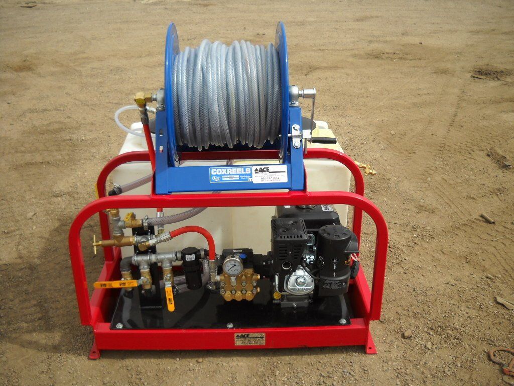 Spray equipment
