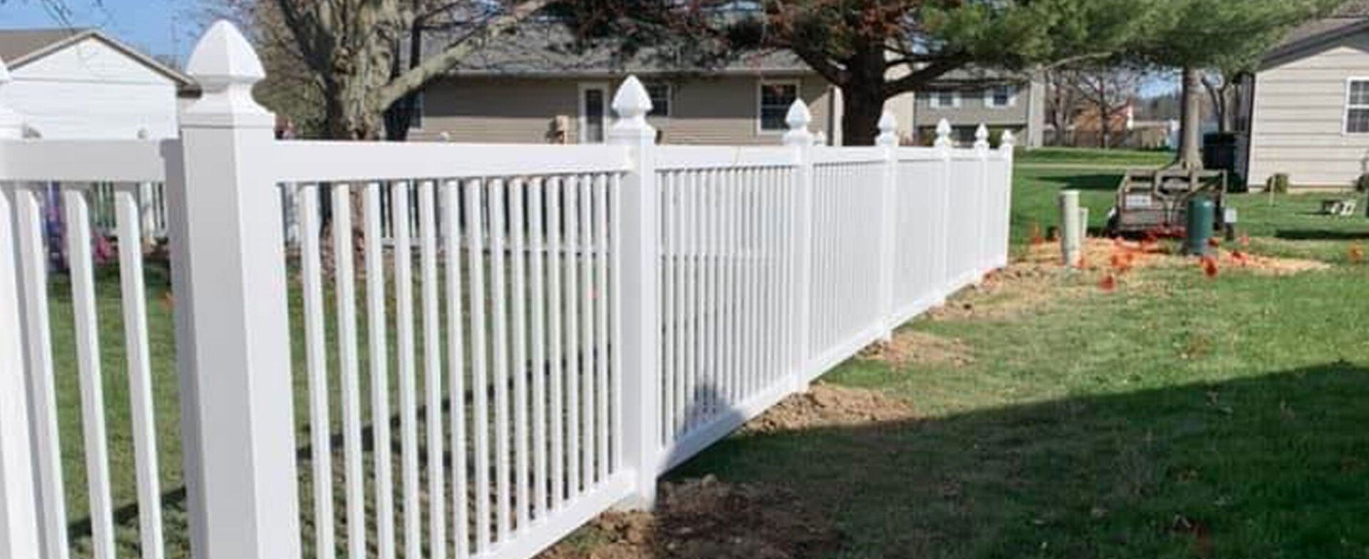 Vinyl fence service