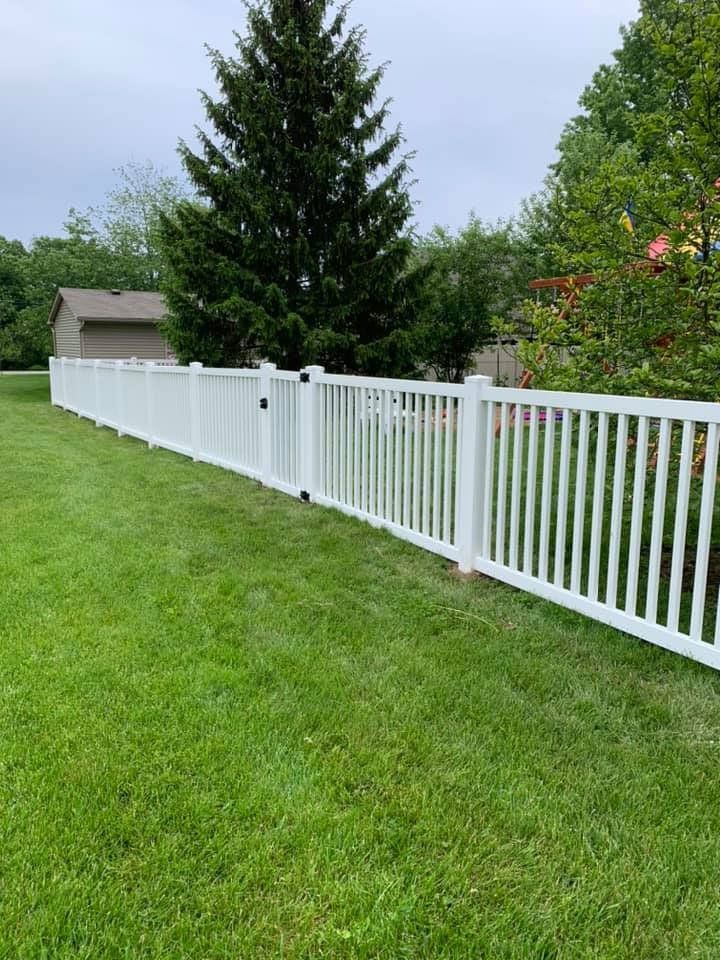 Vinyl Fencing