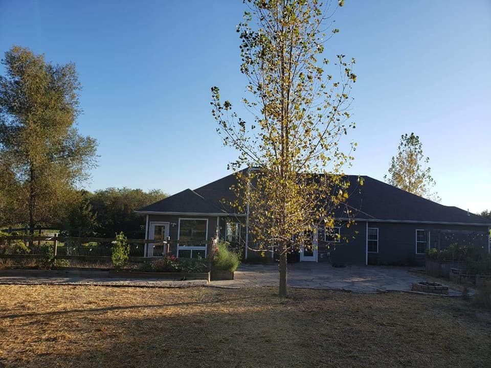 Grizzly Bear Lawn Care Work