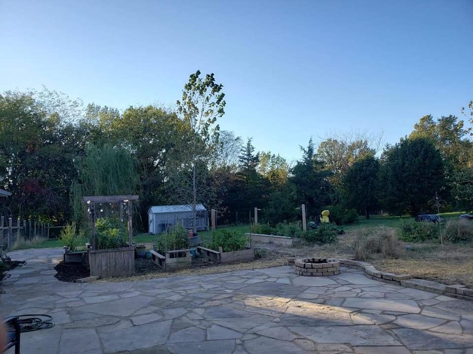 Grizzly Bear Lawn Care Work