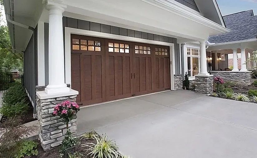 Pezza Garage Doors