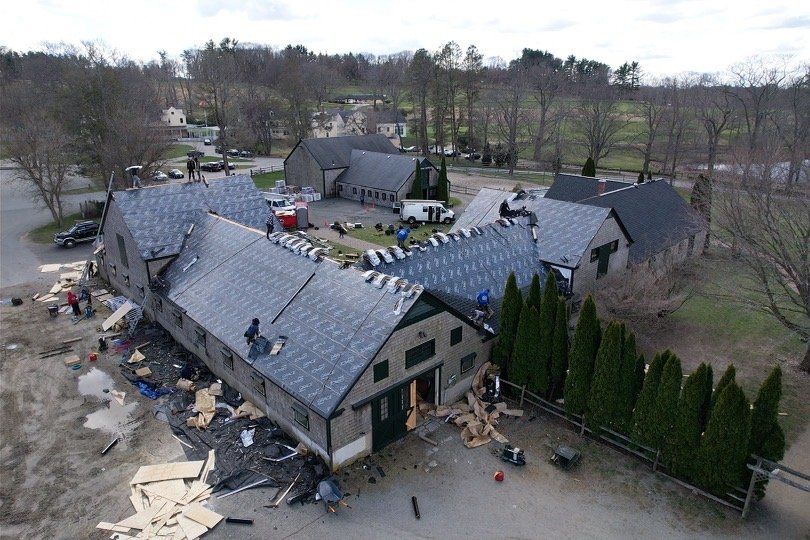 Big house roofing service