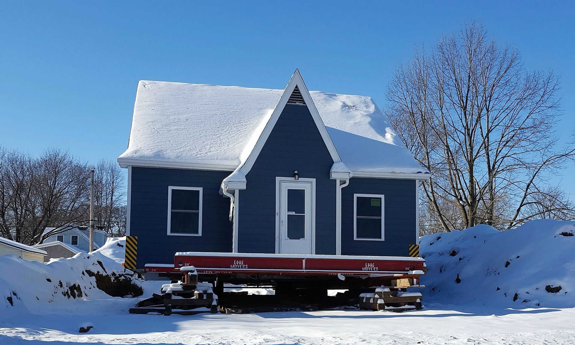 House moving service