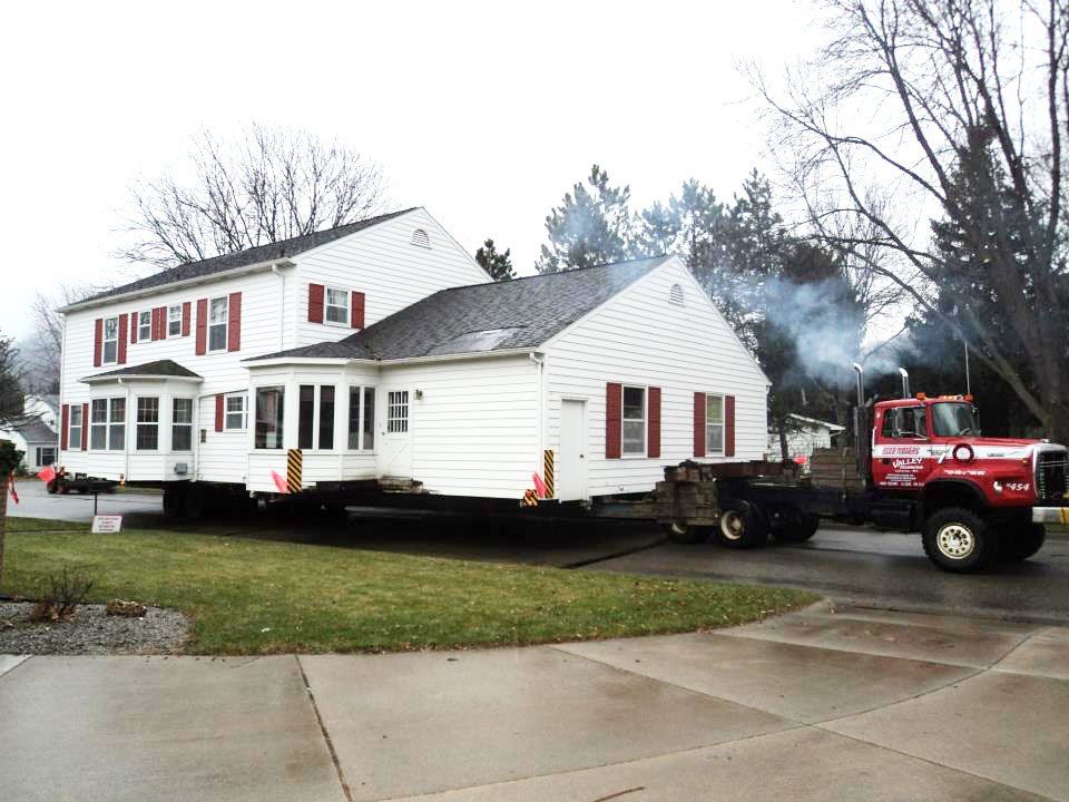 House moving service