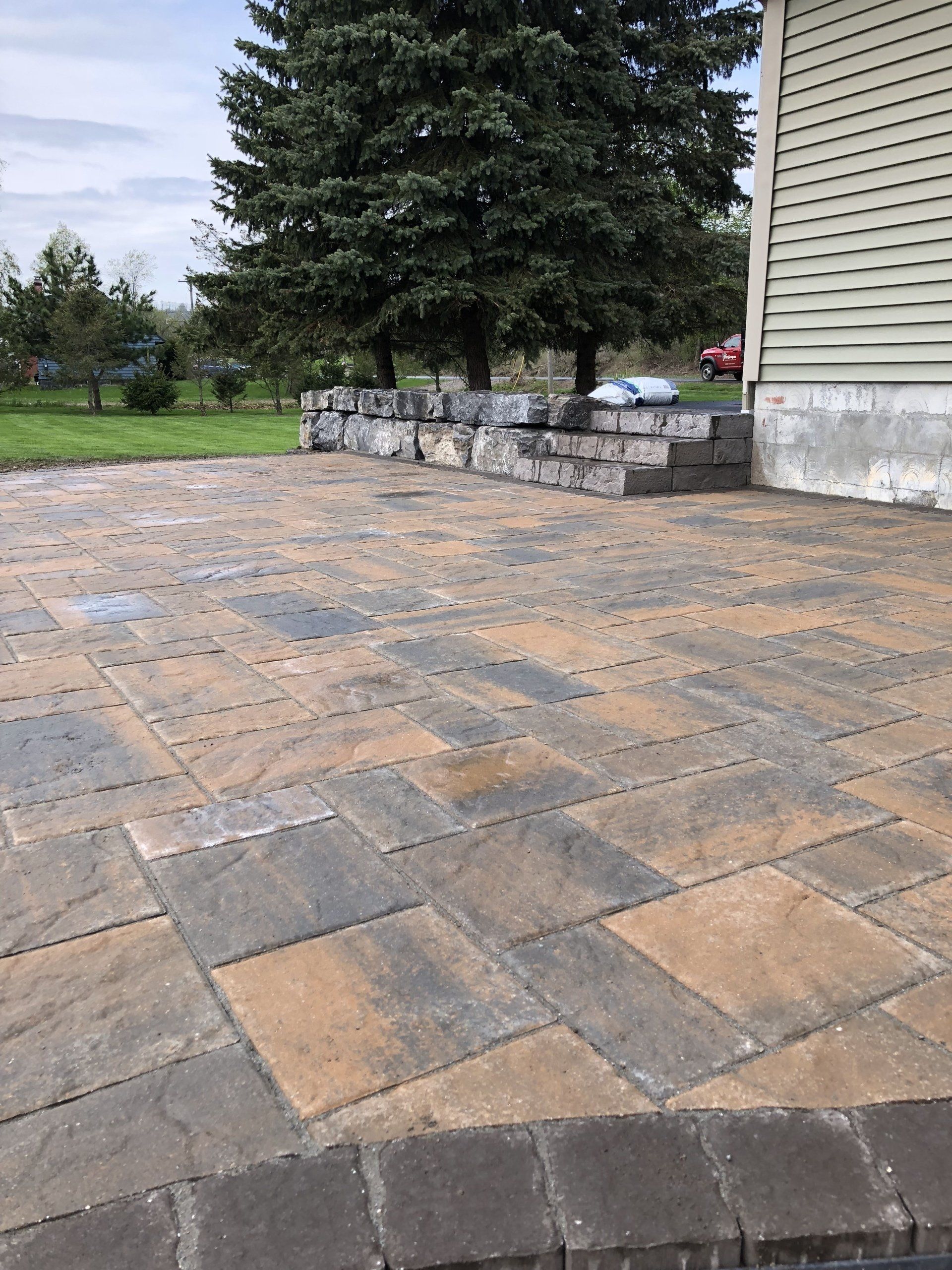 Hardscape outdoor patio