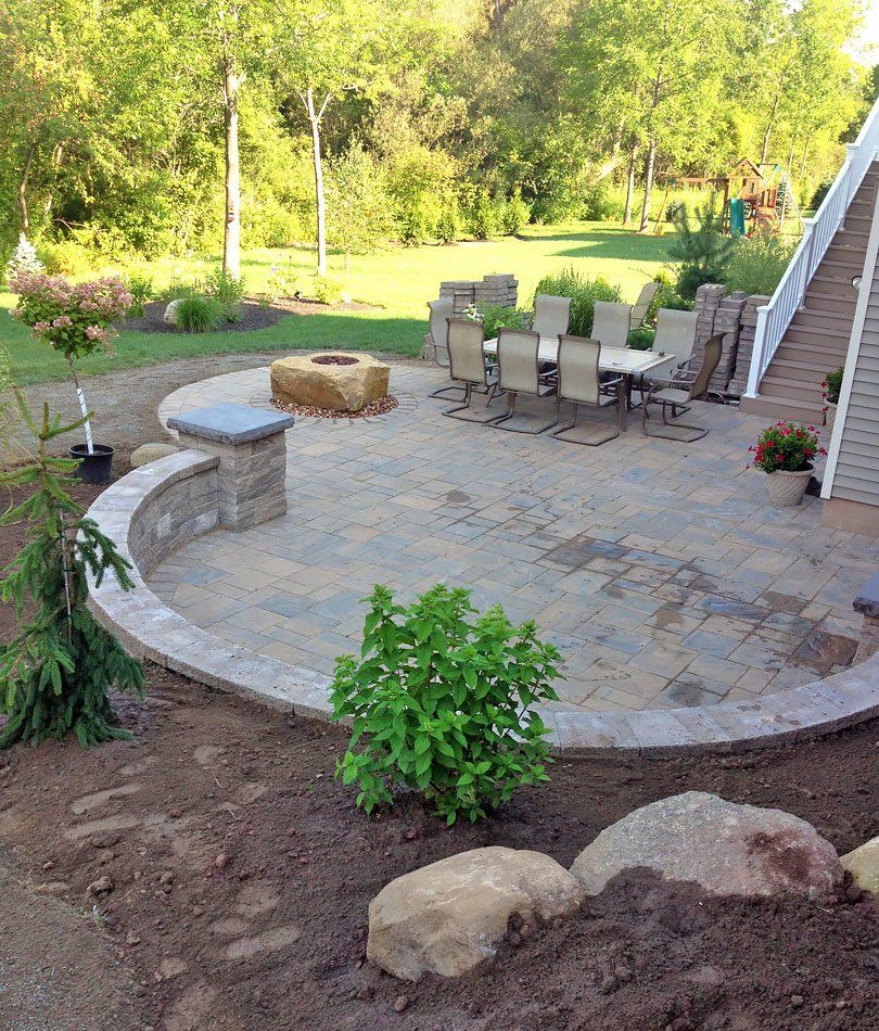 Custom Hardscapes | Patios, Pool Surrounds & Walkways | Syracuse, NY