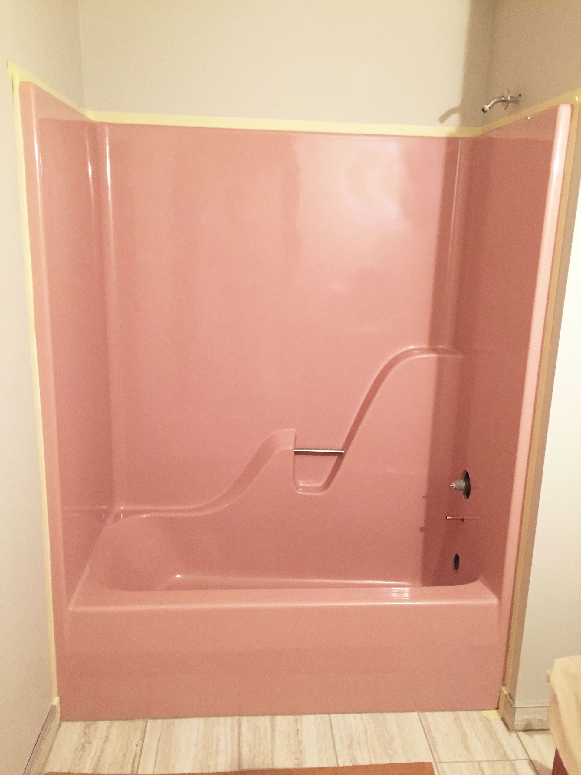 before bathroom resurfacing