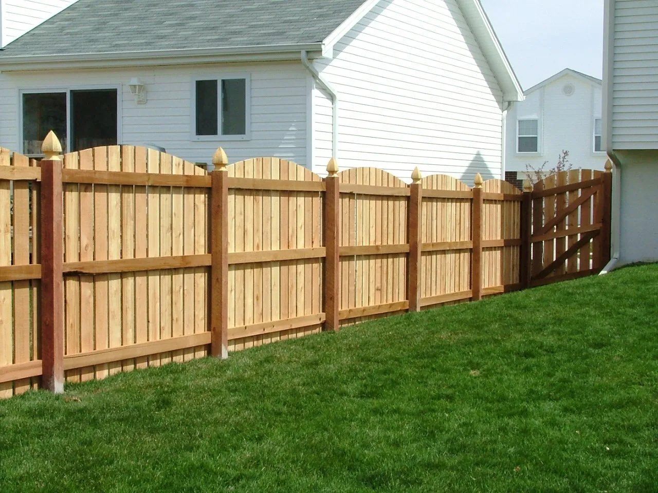 Dakota Fence & Deck | Fence Contractor | Omaha, NE