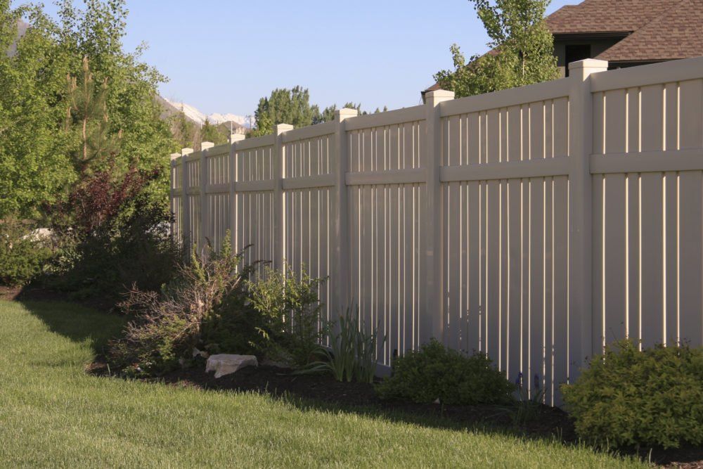 Vinyl fence