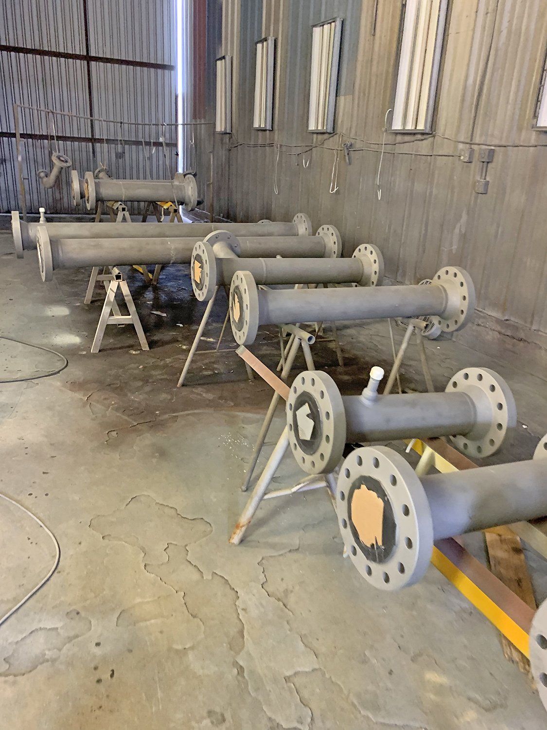 Equipment in various sizes