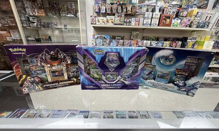 item finder pokemon card Item Finder  Base Set First Edition #74(Shadowless)