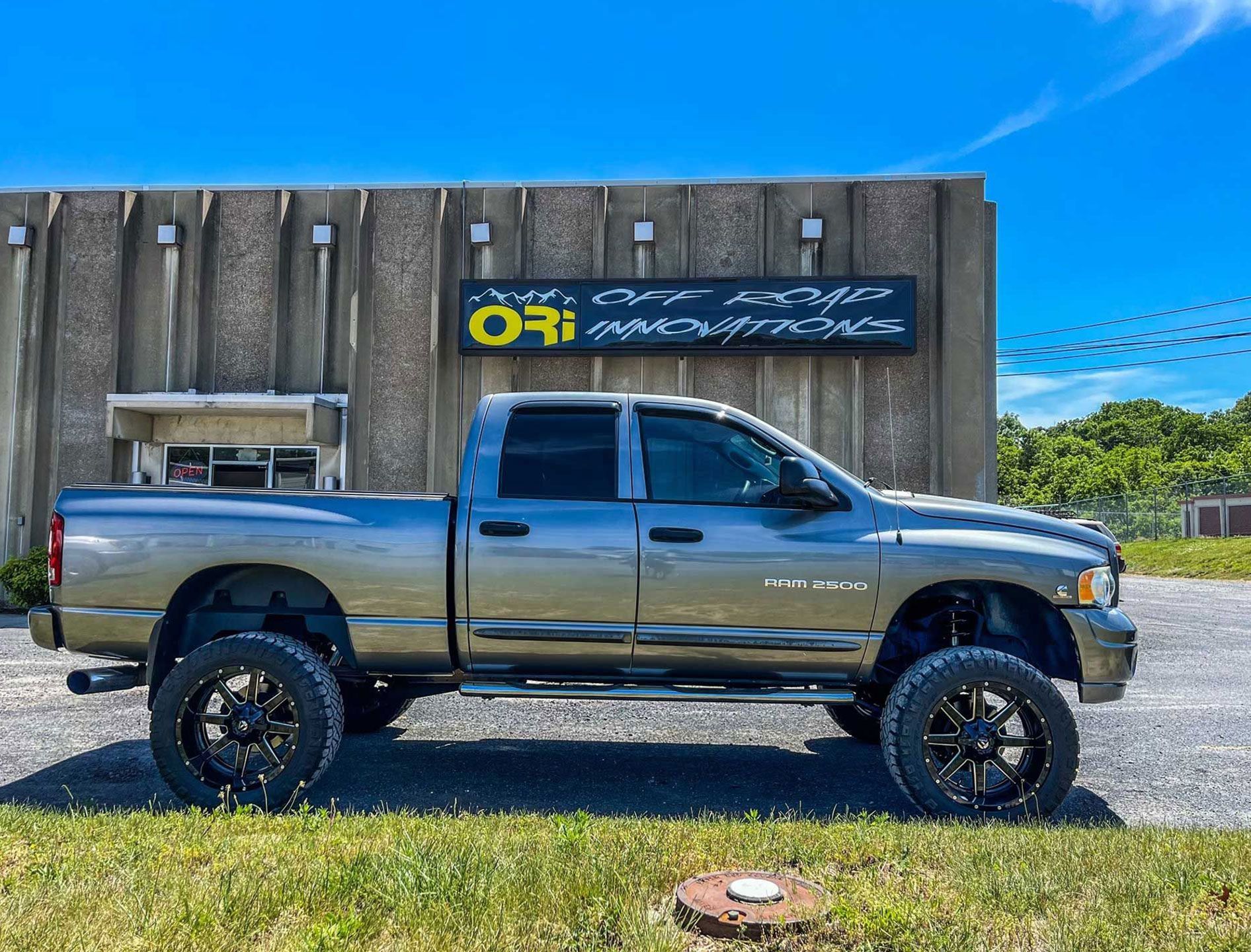 Ram 2500 truck