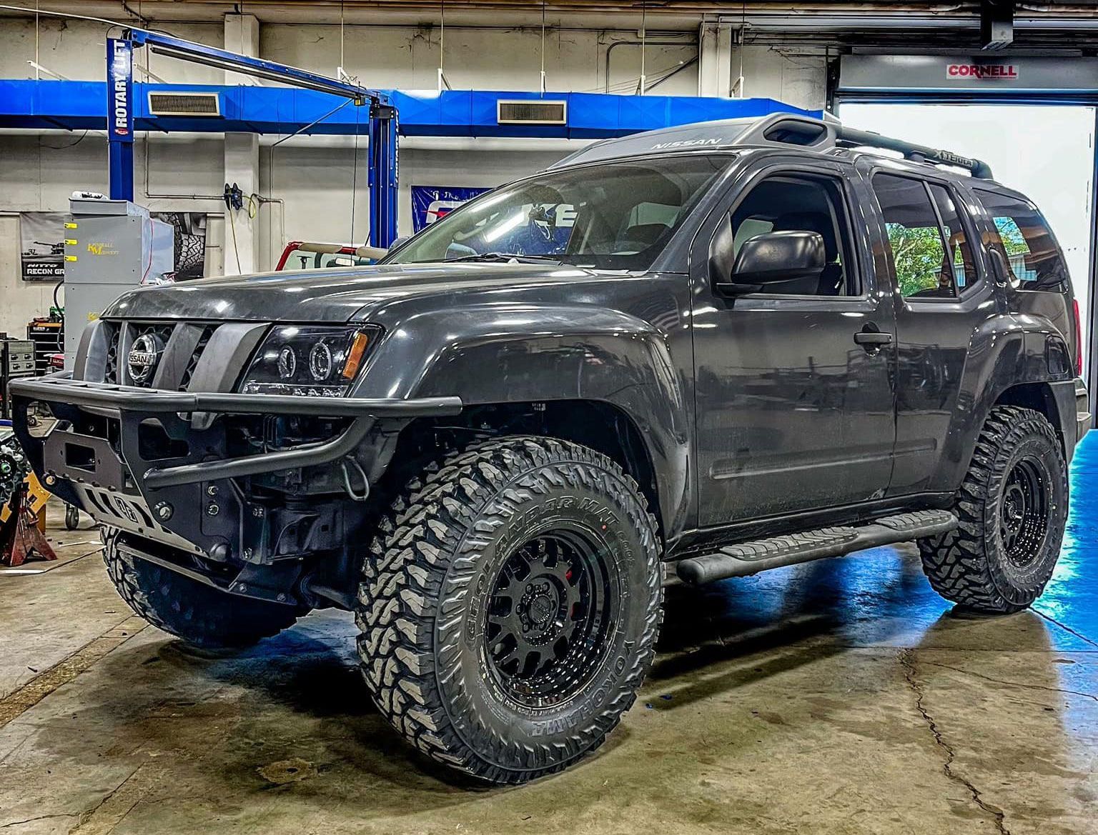 Auto repair in garage