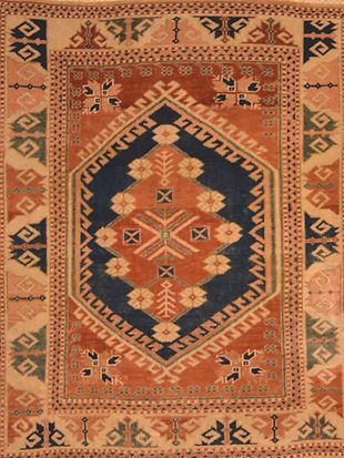 A rug with a geometric pattern on it