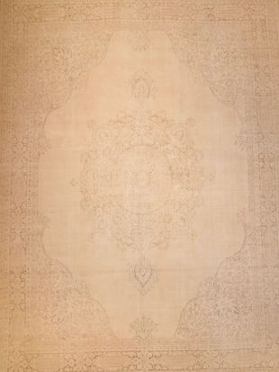 A close up of a rug with a pattern on it.
