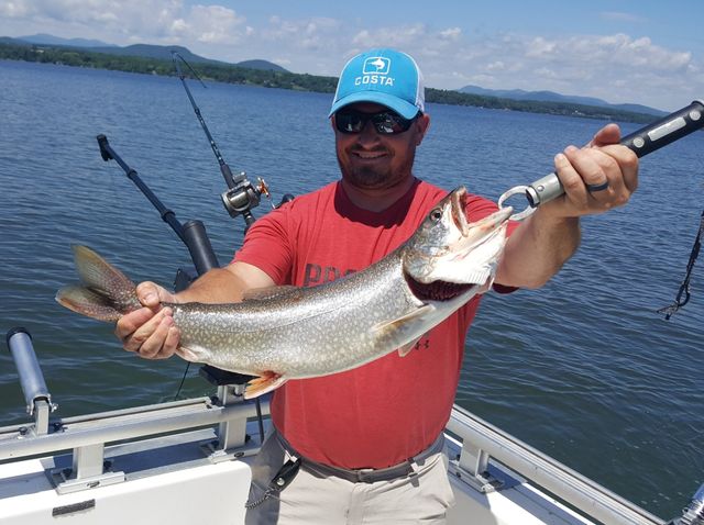 Winter 2019/20 - Vermont Icefishing & NY Salmon River