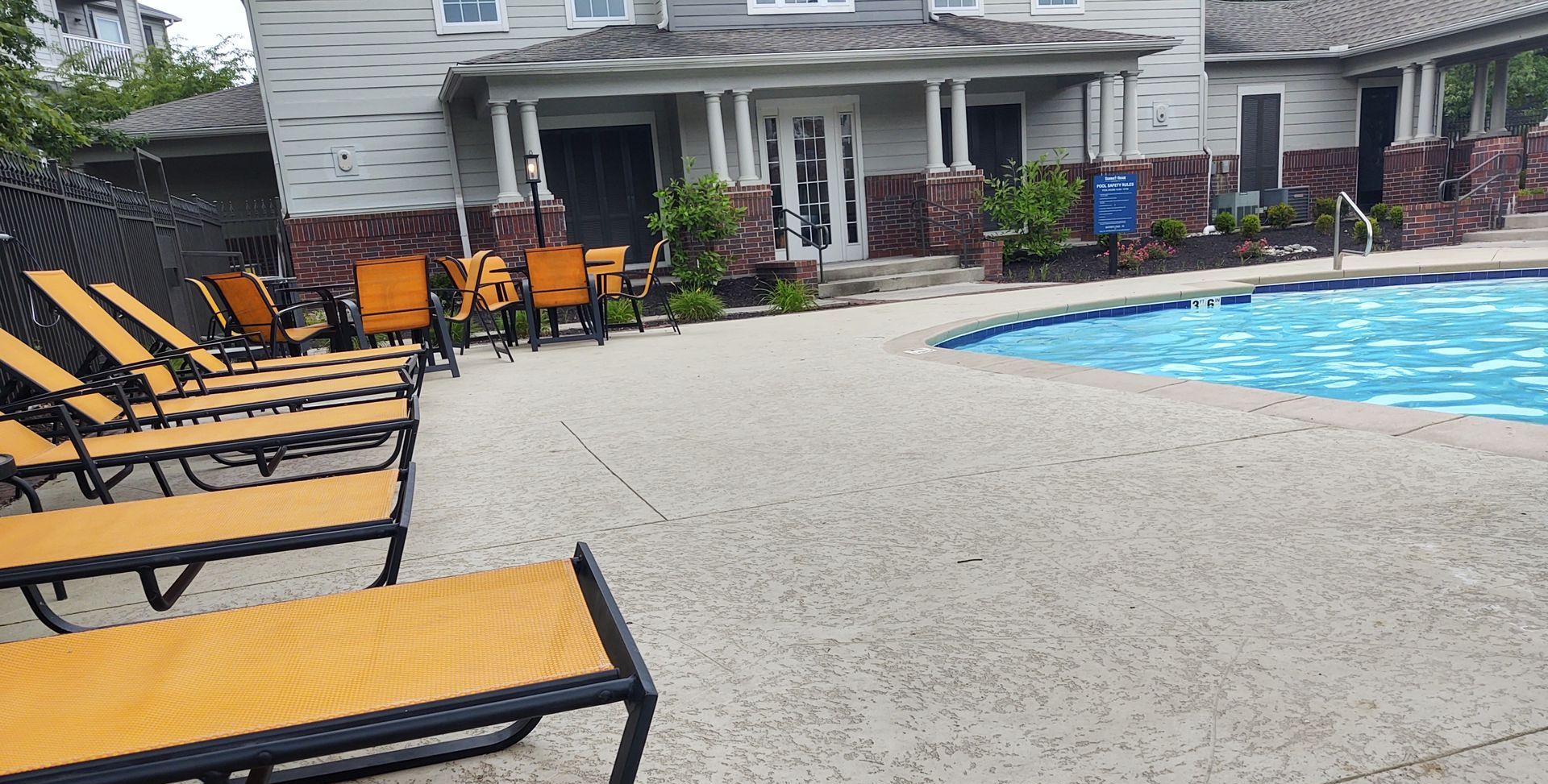 apartment pool deck