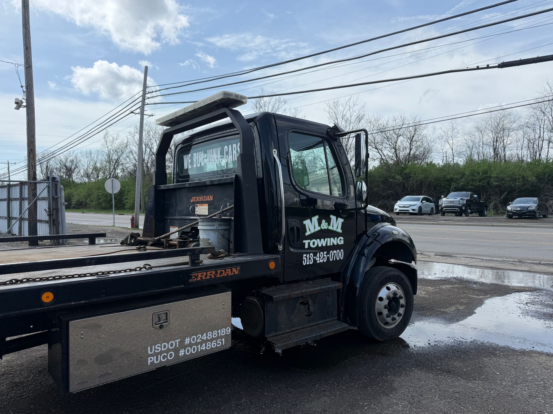 M & M Towing & Auto Recycling